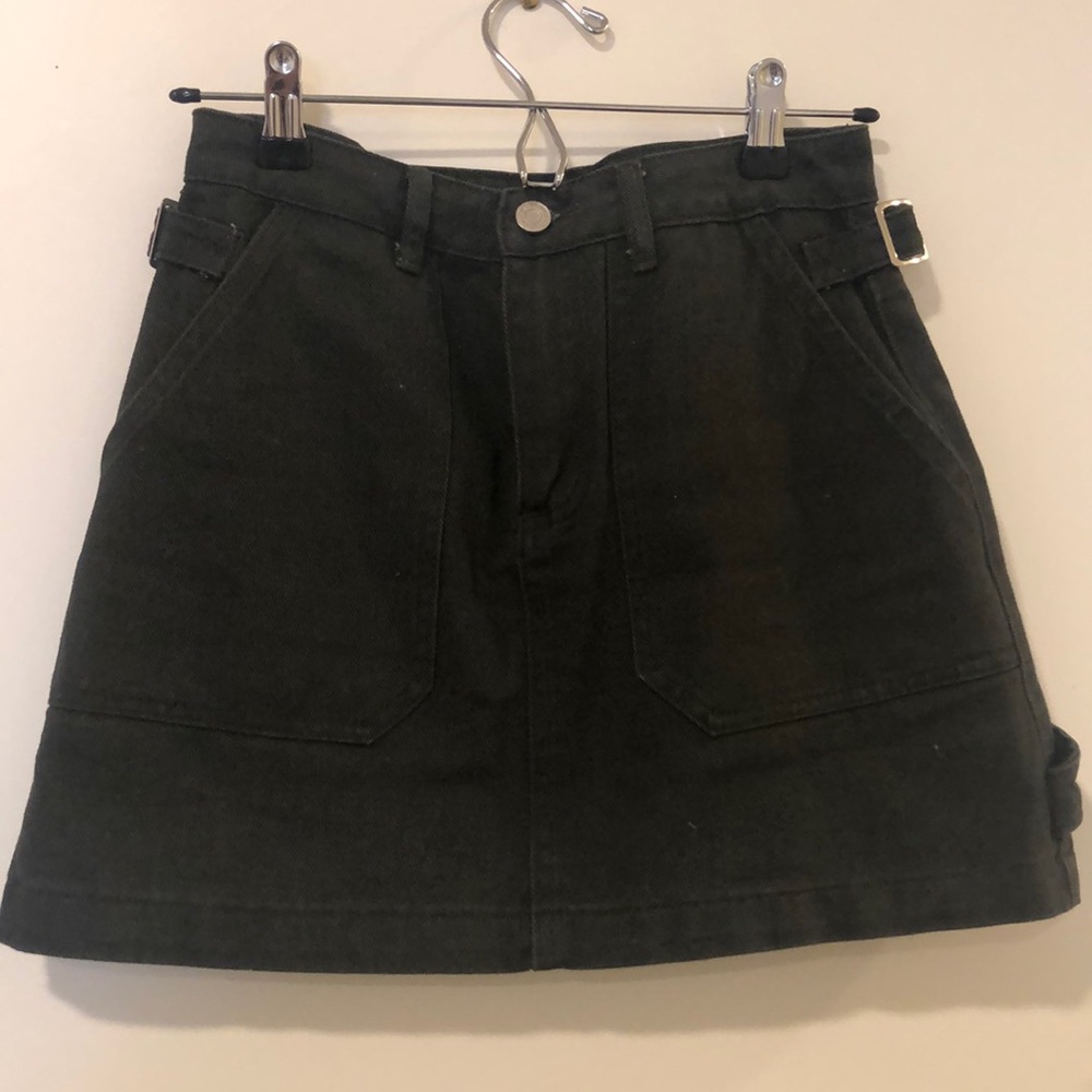 Missguided dark green mini skirt